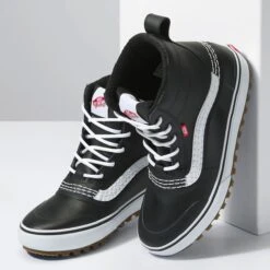 VANS UA STANDARD MID SNOW MTE BLACK/WHITE 23 -WINT Snow Winkel 9 120268 ua standard mid snow mte black white vn0a5jhzy28 04