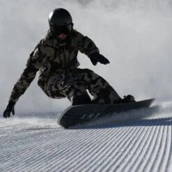 AMPLID SURFARI 23 -WINT Snow Winkel 9 129201 220109 03 1